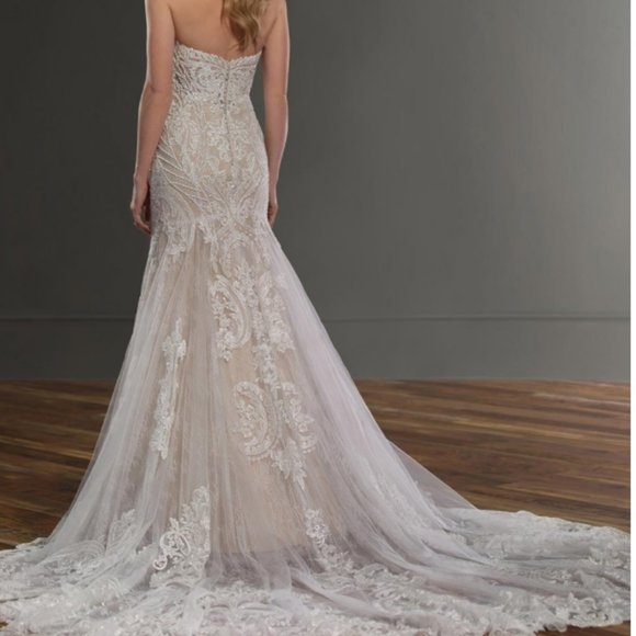 Martina Liana Designer Wedding Dress - With Added Custom Straps! - Picture 8 of 9